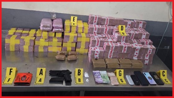أمن أكادير يفتح بحثا قضائيا في حق شخصين أحدهما ضابط شرطة يستفيد من رخصة مرضية قصيرة الأمد، واللذين تم ضبطهما في حالة تلبس بحيازة وتهريب 172 كيلوغراما من المخدرات.