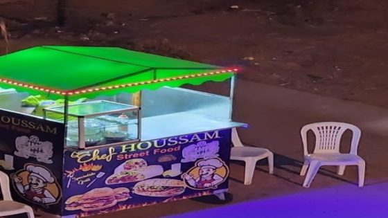 فوضى الكراريس والبائعين المتجولين تحرم سكان حي سلام من النوم… ومطالب بتدخل عاجل للسلطات.