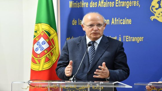 الصحراء المغربية: وزير الخارجية البرتغالي يشيد بمبادرة الحكم الذاتي “الجدية للغاية وذات مصداقية”