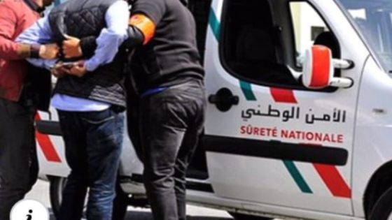 *الدار البيضاء : توقيف شخص ظهر في مقطع فيديو شاهرا بندقية صيد بالشارع العام*
