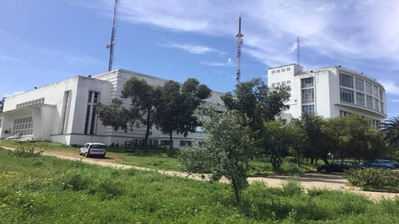الإذاعة الجهوية الدار للبيضاء تشرع في بث برامجها بشبكة موسعة تصل إلى إقليم بني ملال عبر موجة ثانية.