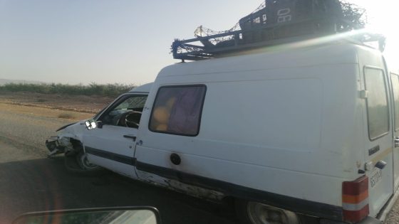 حادثة سير خطيرة بين سيارتين قرب غدير بنان اقليم شيشاوة