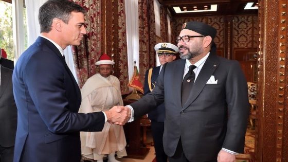صاحب الجلالة الملك محمد السادس نصره الله وأيده ، ودعوة بالزيارة لفخامة السيد بيدرو سانشيز ، رئيس الحكومة الإسبانية