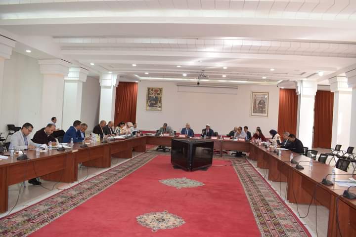 مجلس اقليم تارودانت يعقد دورة استثنائية للمصادقة على ميزانية 2023  