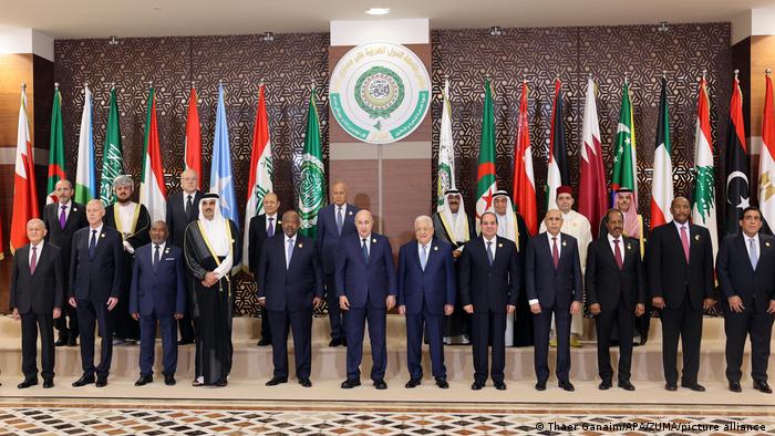 القمة العربية … القادة العرب يشيدون بدور جلالة الملك في نصرة القضية الفلسطينية