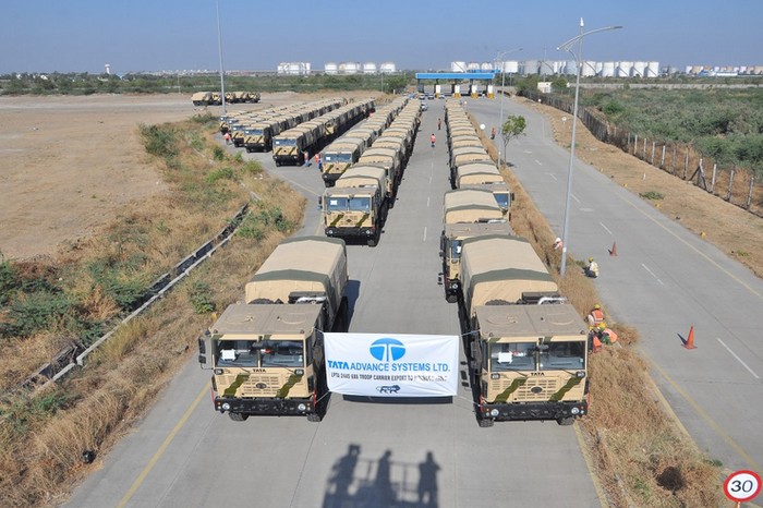 الهند .. تسلم المغرب 92 شاحنة عسكرية متطورة