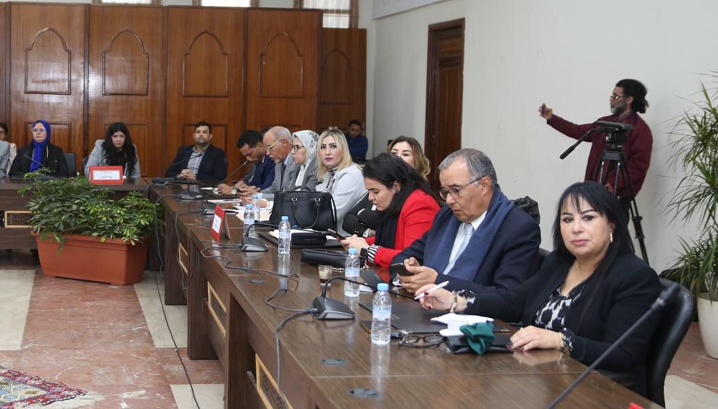 مجلس جهة البيضاء سطات يصادق على اتفاقيات ومشاريع اجتماعية وتنموية