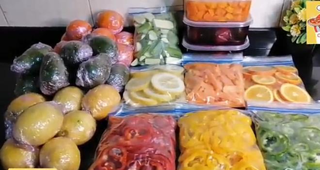 بعض الأسر المغربية تقوم بتجميد ٱلاف الدراهم بالثلاجة استعدادا لشهر رمضان