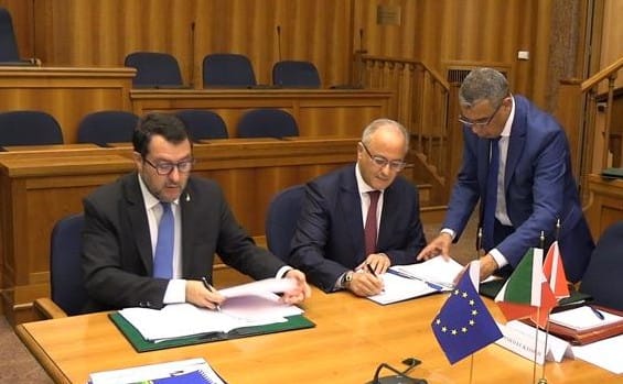 “توقيع اتفاق الاعتراف المتبادل برخص السياقة بين المملكة المغربية والجمهورية الإيطالية”