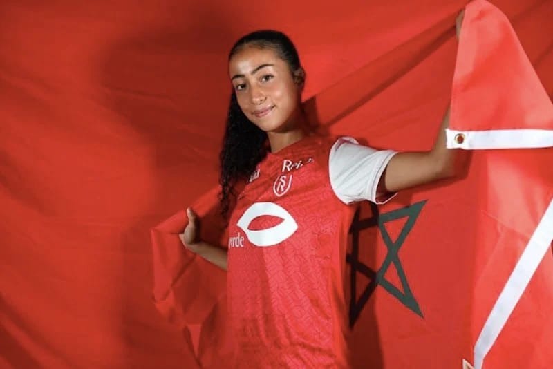 جاد زهرة ناسي : رمز الولاء والانتماء في عالم كرة القدم النسائية
