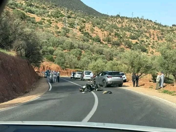 حادثة سير مميتة على مستوى الطريق الرابطة بين أزيلال وأفورار