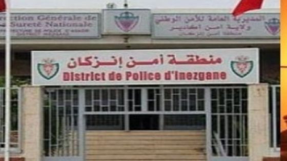 عناصر الشرطة بإنزكان توقف شخص يشتبه في تورطه في قضية تتعلق بالضرب والجرح باستعمال أداة راضة.