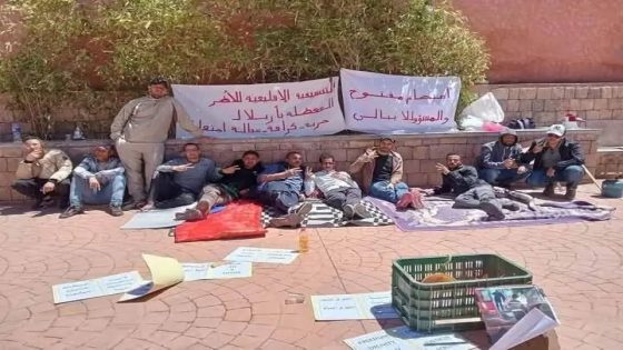 مجازو أزيلال يعتصمون بساحة بين البروج: “المعطل يعاني والمسؤول لا يبالي”