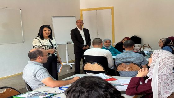 المديرة الإقليمية تعطي انطلاقة الدورة التكوينية حول المقاربات البيداغوجية بمدارس الريادة بالدار البيضاء أنفا.