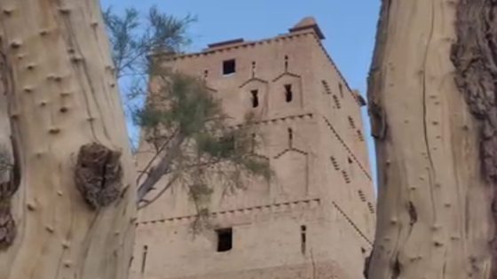 رمز من رموز التاريخ المعماري وهندسة أبراج القصبات ينهار تحت وطأة الإهمال بواحة سكورة