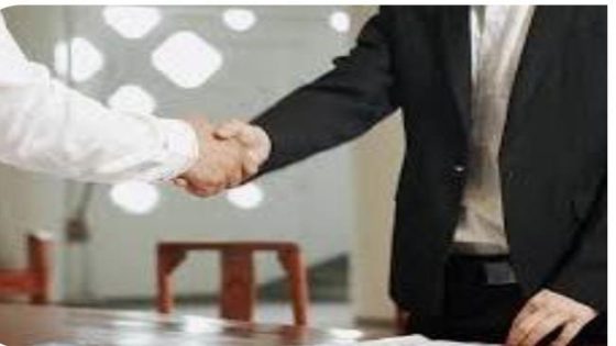 صـــدى الكلمـــات.. القضيـــة والرجـــولة والشهامـة..